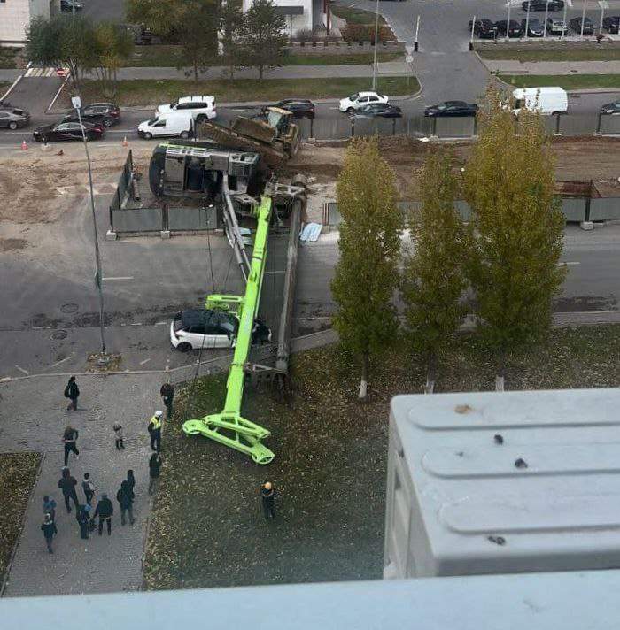 В Астане во время строительства LRT произошла авария