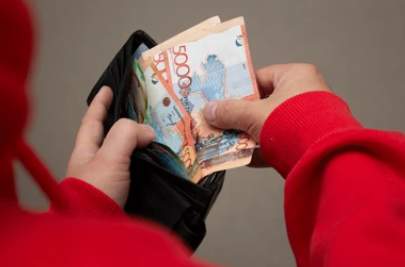 Нацбанк второй раз подряд снизил базовую ставку