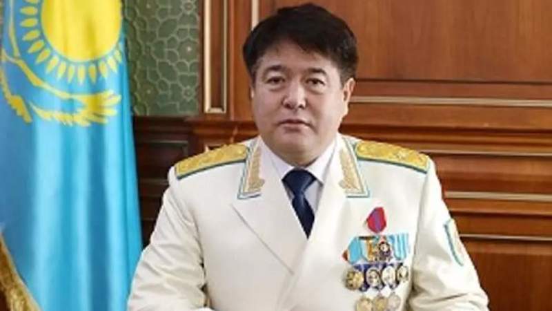 Булат Дембаев освобожден от должности заместителя генпрокурора