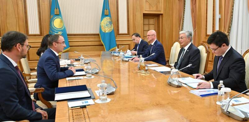 Токаев принял генерального директора Svevind Energy Group Вольфганга Кроппа