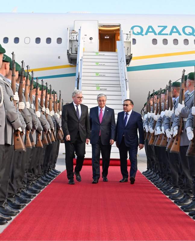 Президент Казахстана Касым-Жомарт Токаев прибыл с официальным визитом в Германию