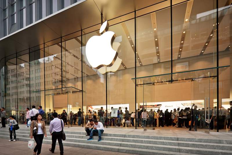 В Казахстане изъяли свыше 9 тысяч поддельной продукции Apple