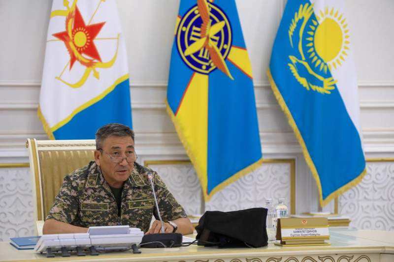 «Все ли благополучно дома». Замминистра обороны призвал военных начальников чаще общаться с солдатами