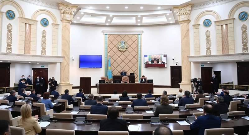 Президент призвал кандидатов в мажилис не сеять смуту в обществе