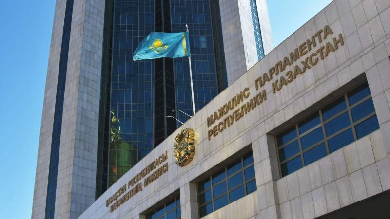 В Казахстане по адмамнистии спишут более 1 млн штрафов