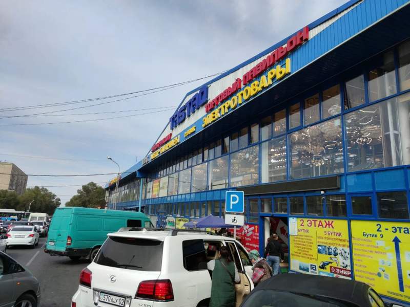 Крушение базарной империи Болата Назарбаева: Рынок "Тастак". Часть 1
