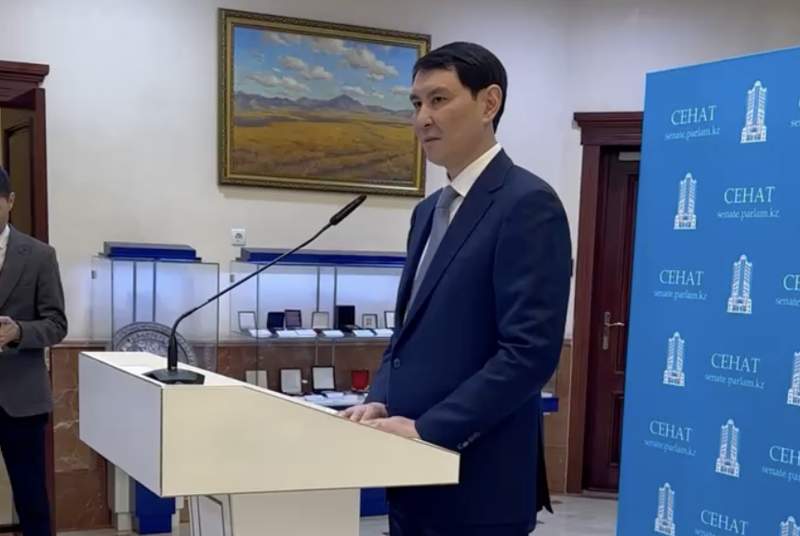Глава Минфина исключает давление на лиц, получающих иностранное финансирование