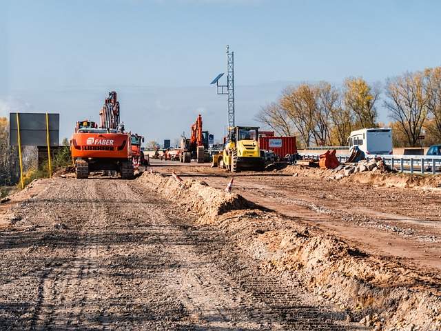 Закрыли Райымбека, открыли Абая: свежая карта дорожных работ