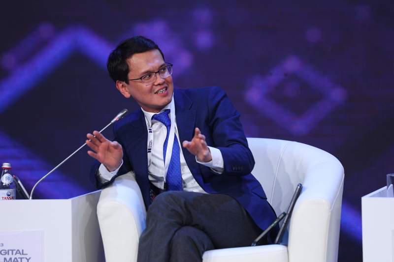 Казахстанцам не нужно будет никуда ходить, все госуслуги будут онлайн. Мусин выступил на Digital Almaty