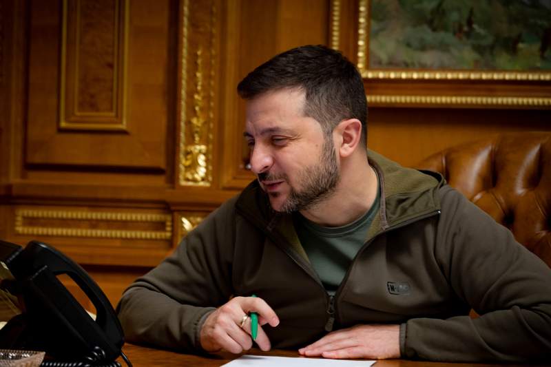 Владимир Зеленский поздравил Касым-Жомарта Токаева с победой на выборах