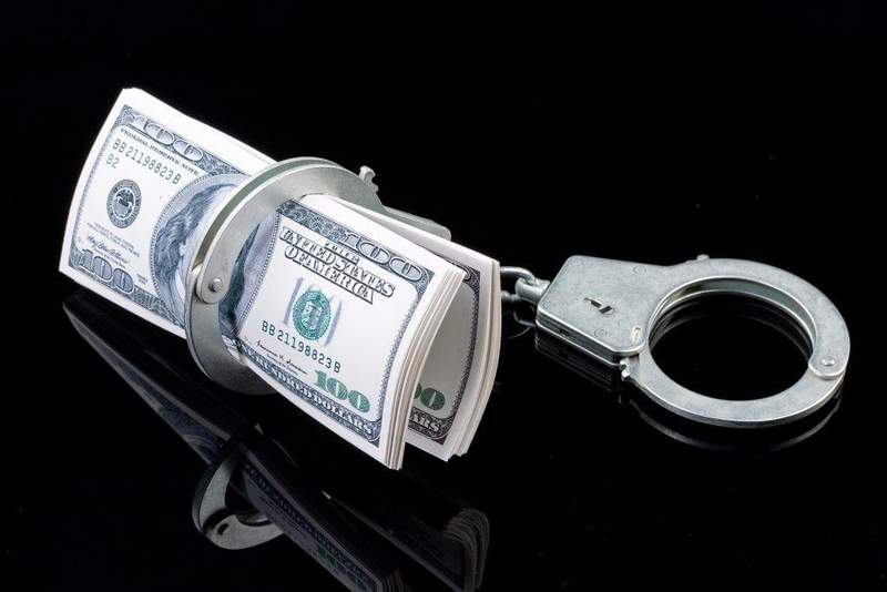 «Под прицелом» – олигархи с активами в 100 млн долларов. Токаев подписал закон