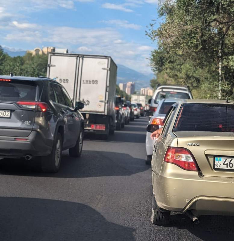 Ремонт дорог в Алматы. Где перекрыто движение
