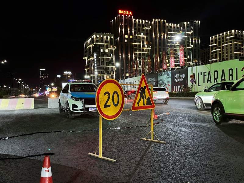 16 млрд под асфальт. Кто зарабатывает на ремонте дорог в Алматы