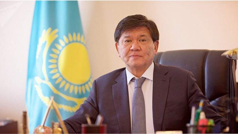 Зачистка или очистка: что происходит в Народной партии Казахстана