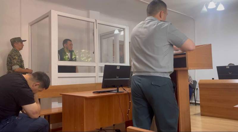 «Я вырежу его семью». В суд по делу бухгалтера вызвали начальника военно-следственного управления МВД