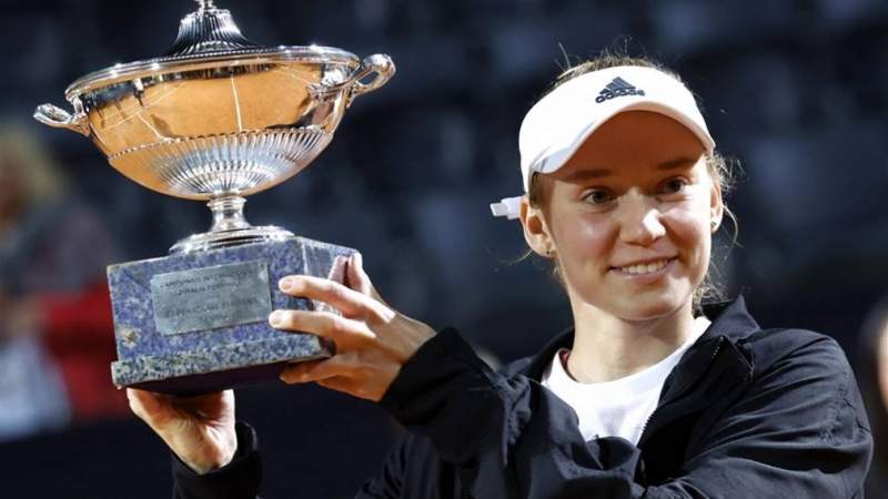 Елена Рыбакина стала четвертой ракеткой мира