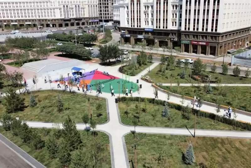 Новый сквер открыли в Астане