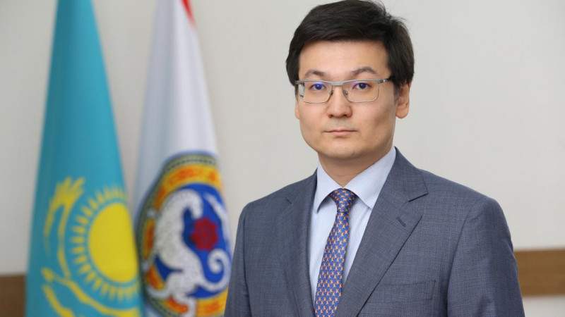 Асат Нурпеисов назначен заместителем управляющего делами президента РК