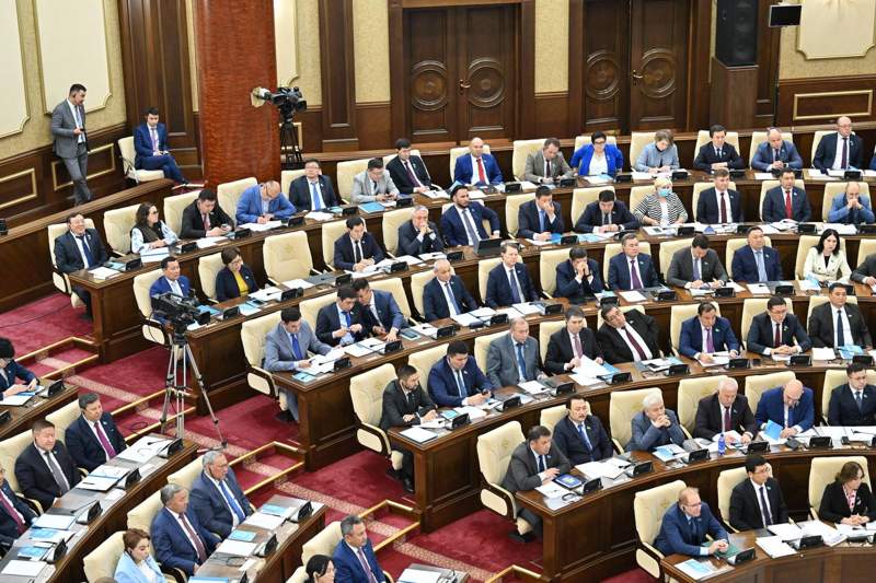 Спикер мажилиса собирает совместное заседание палат парламента