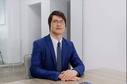 Арман Бейсембаев, финансовый аналитик: 1,5 миллиона тенге за 1 доллар – далеко не дно