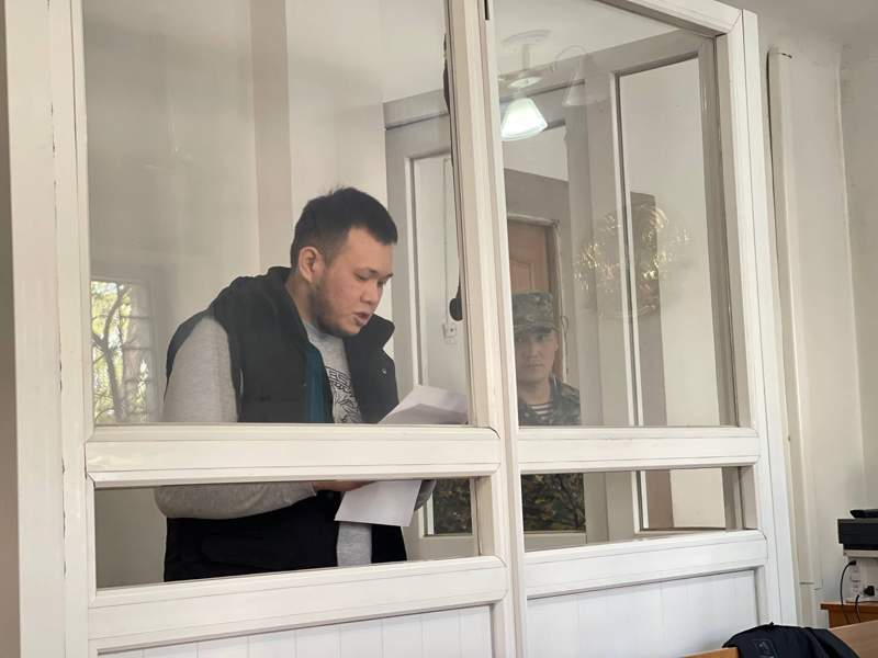 «Я думаю, вам интересно, кто похищал деньги государства». Бухгалтер управления МВД намерен раскрыть имена подельников