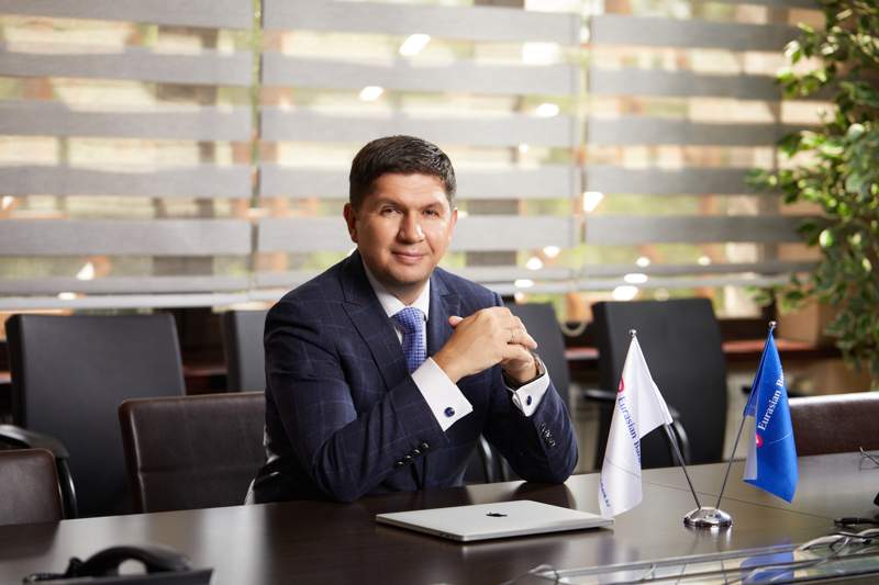 Белохвостиков покинул состав правления совета директоров Евразийского банка