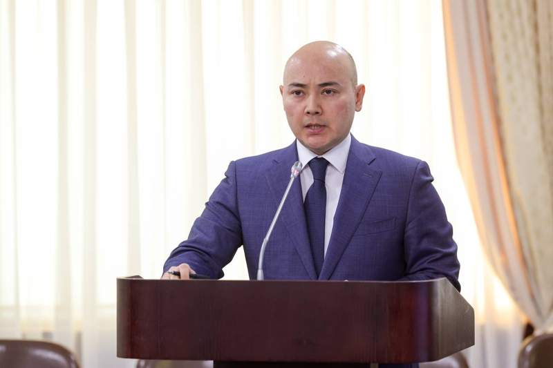 «Мы не противодействуем этому» – Куантыров о запрете вейпов