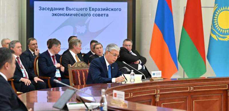 "Санкции мешают поставкам продовольствия в мире" – Токаев