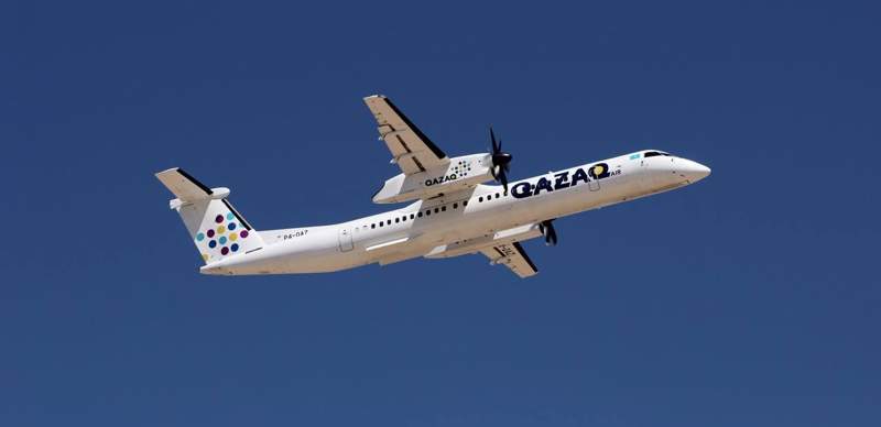 Летевший в Костанай самолёт авиакомпании Qazaq Air  вернулся в Астану