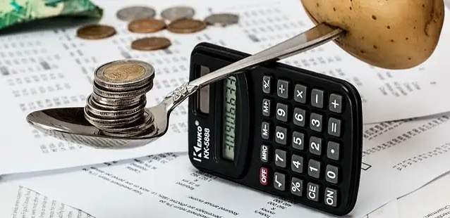 Годовая инфляция в 2023 году составила 9,8%