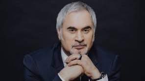 Валерий Меладзе обратился к алматинцам и гостям города в связи с переносом концерта