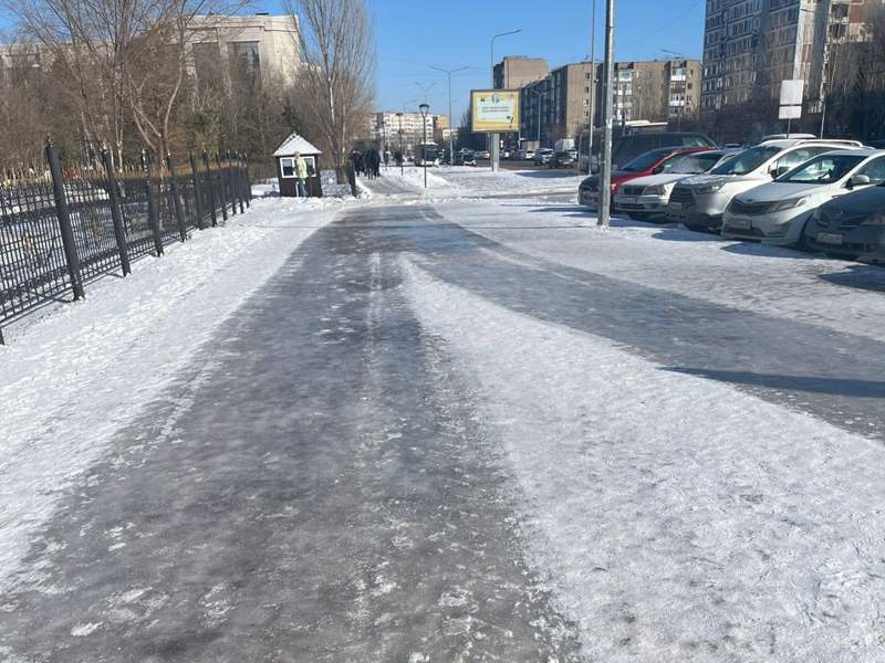 В Астане растёт количество обращений из-за травм на улице. За сутки их более 260