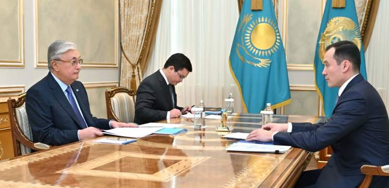 Газопроводы на 400 млрд: глава QazaqGaz отчитался Токаеву