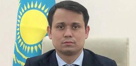 Есенбаев уволился с поста вице-министра здравоохранения