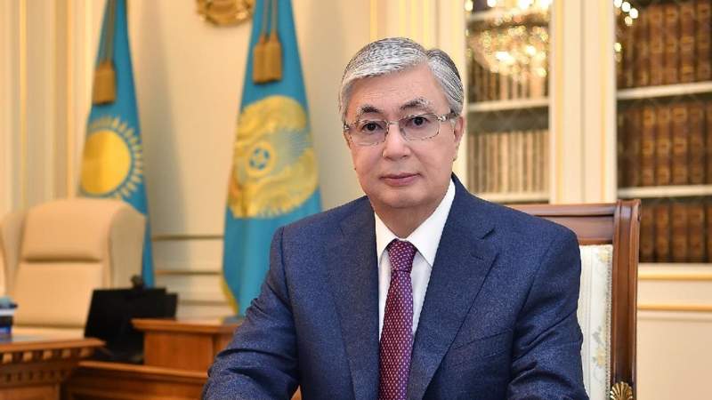 Токаев поздравил казахстанок с 8 Марта
