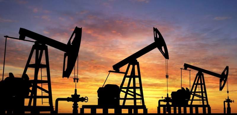 Казахстан заработал на нефти 42 млрд долларов в 2023 году. Прибыль упала на 9,8%