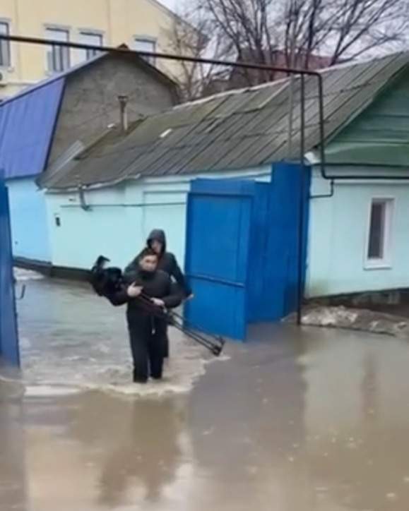 Венеция в Уральске: город начинает тонуть