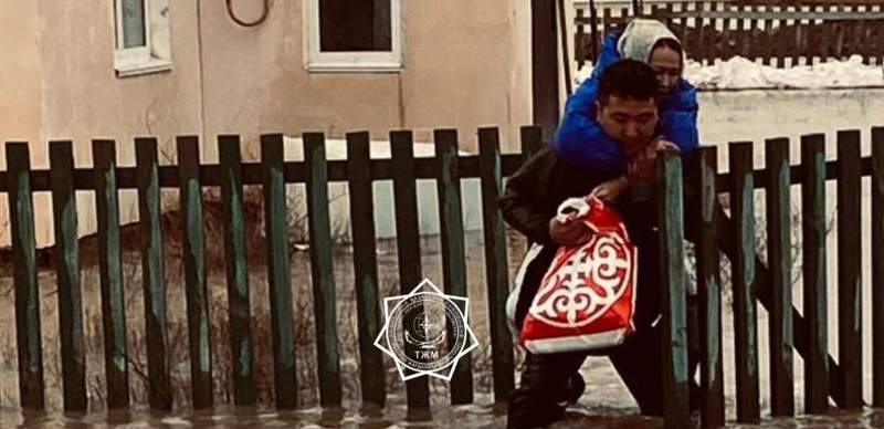 Выговор акиму Уральска за затопленный акимат: регионы Казахстана продолжает топить