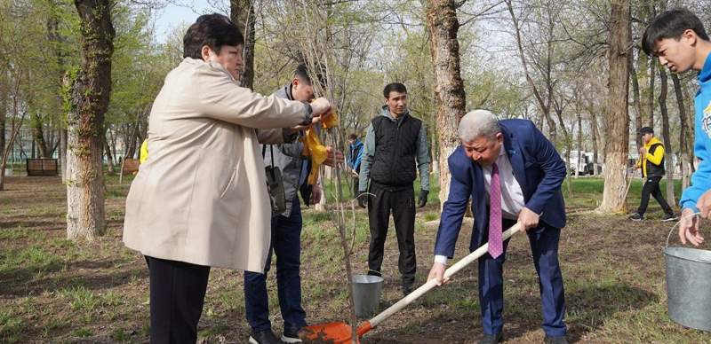 В Жамбылской области стартовала экологическая акция "Таза аула. Таза өлке. Таза ел!"