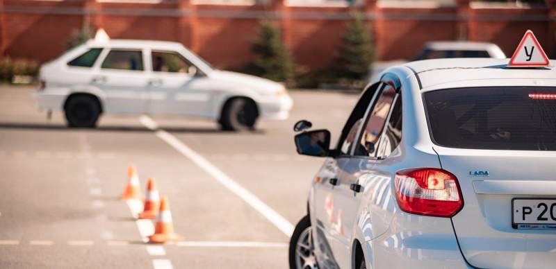 Обучение в автошколе снова сделают обязательным для получения прав в Казахстане