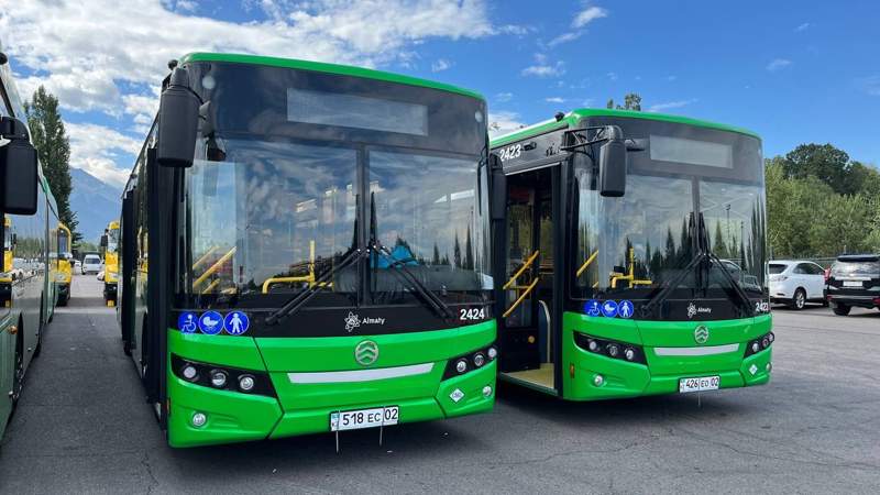 9 автобусов изменят маршруты в Алматы 1 мая