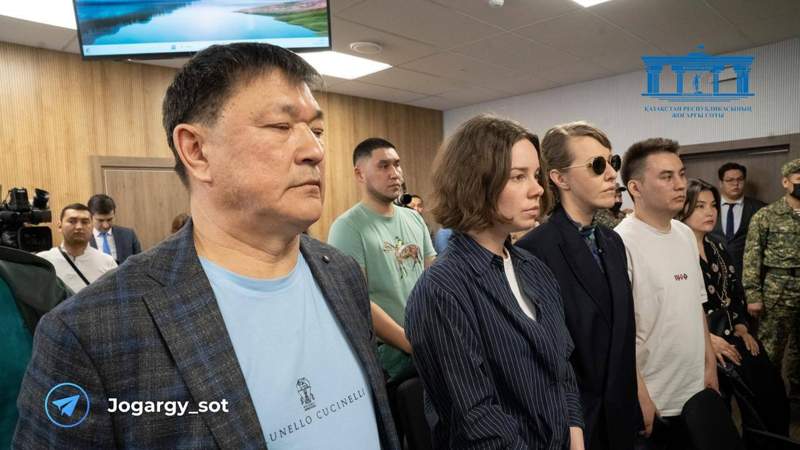 Ксения Собчак пришла в суд над Куандыком Бишимбаевым