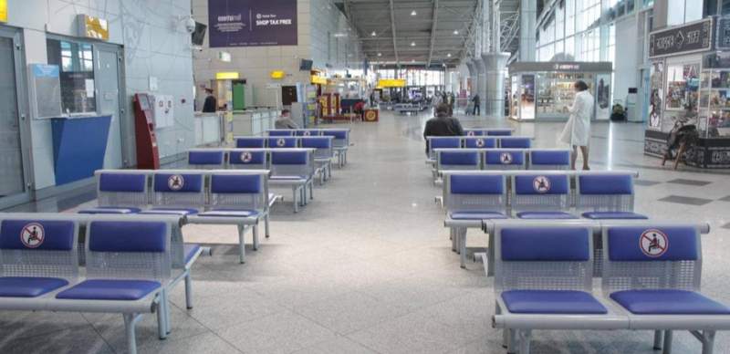 В аэропортах Казахстана вводят дополнительный досмотр