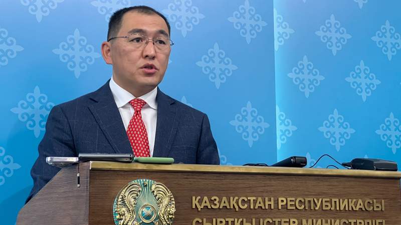 С въездом казахстанцев в Россию проблем нет – МИД РК