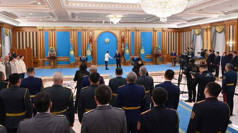 Президент Токаев: Наша армия должна быть готова дать отпор различным угрозам