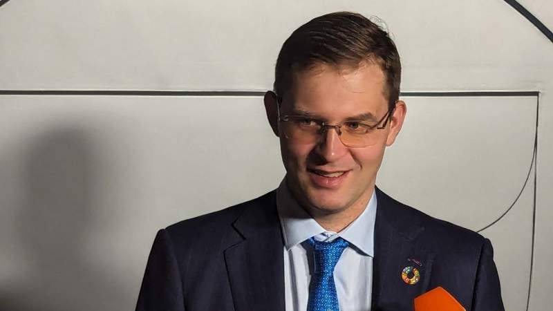 Турлов отказался от создания 5G-оператора из-за льготных условий для иностранцев по покупке Tele2