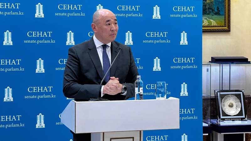 Хищение 291 млн тенге при разработке Строительного кодекса: Шарлапаев ответил на обвинения депутата Базарбека