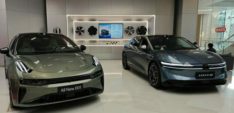 Китайским автодилерам запретили продавать электрокары Zeekr в Россию