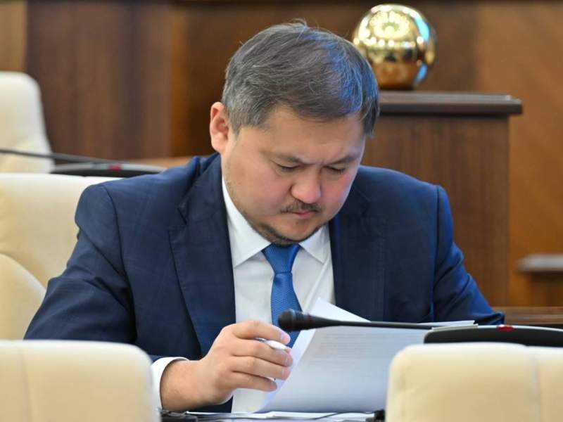 Министр высшего образования прокомментировал трагическую смерть школьника у фонтана на территории КазНУ