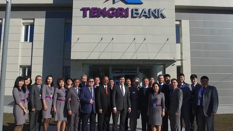 Экс-главу Tengri Bank Шайкенова приговорили к 10 годам лишения свободы за хищения: апелляция оставлена без изменений